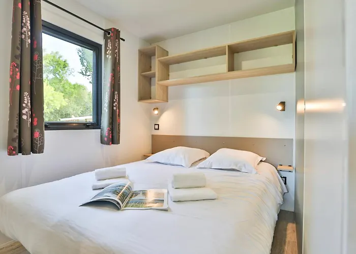 Camping Clos Cottet *