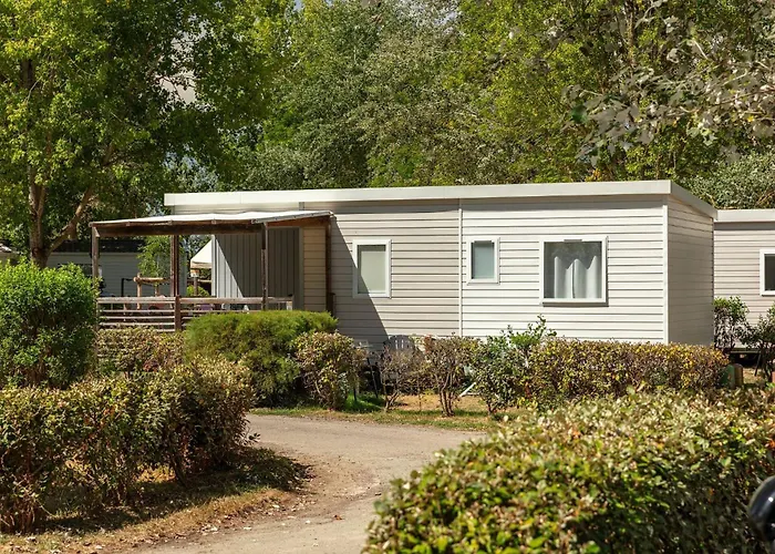 Camping Clos Cottet *